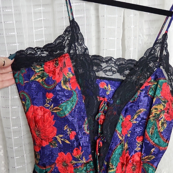 Vintage 80's 90's Floral Black Lace Lined V-Neck Teddy Trashy Lingerie  SzS - Picture 2 of 8